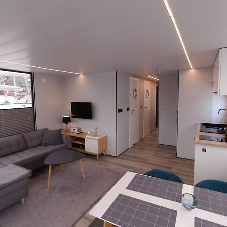 Hausboot Fjord Meeresbrise Mit Dachterrasse In Фленсбург Экстерьер фото